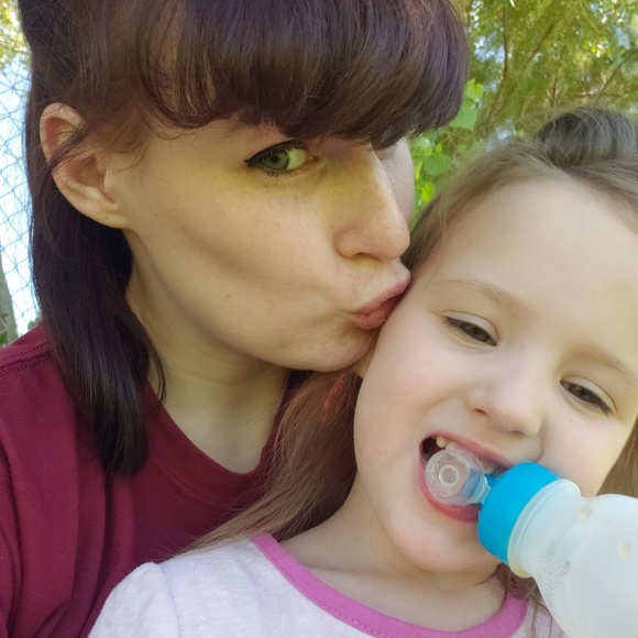 Meet your Posher, Jazzmin - Picture 1 of 1